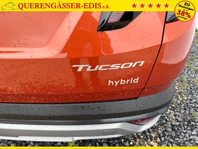 Hyundai / TUCSON FACELIFT / Weiß / / / 