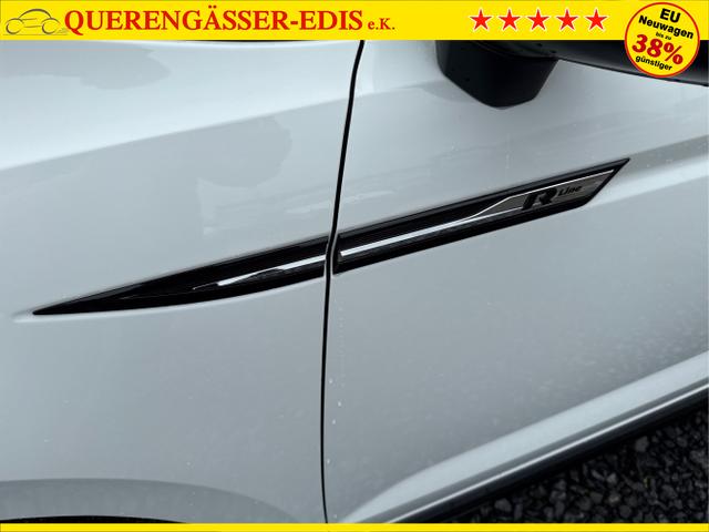 Volkswagen / Touran / Weiß / / / 