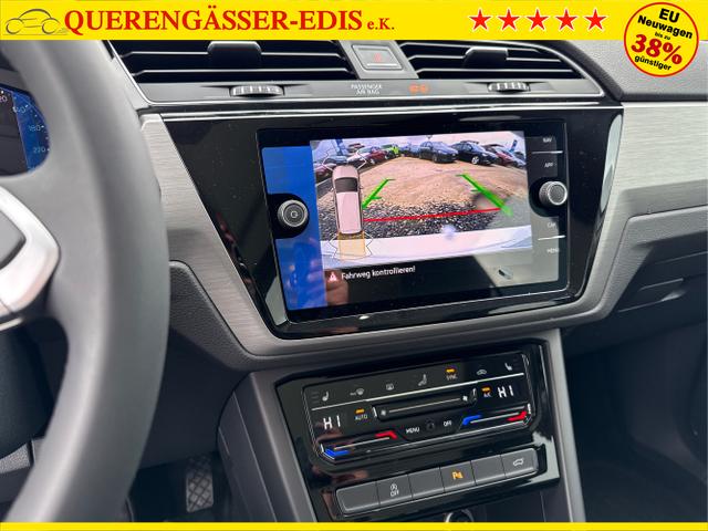 Volkswagen / Touran / Weiß / / / 