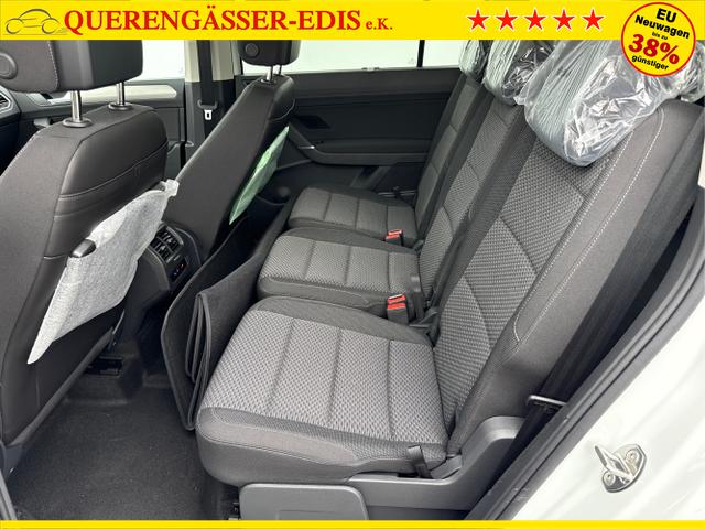 Volkswagen / Touran / Weiß / / / 