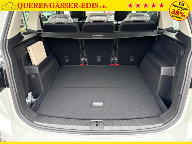 Volkswagen / Touran / Weiß / / / 