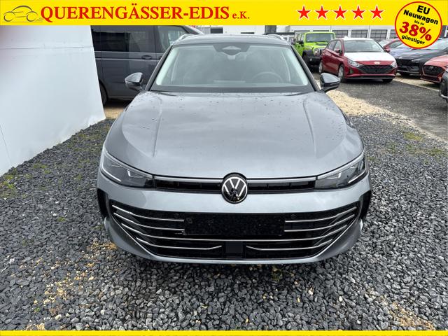 Volkswagen / Passat Variant / Weiß / / / 