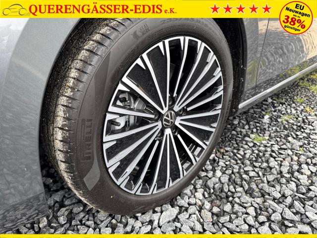 Volkswagen / Passat Variant / Weiß / / / 