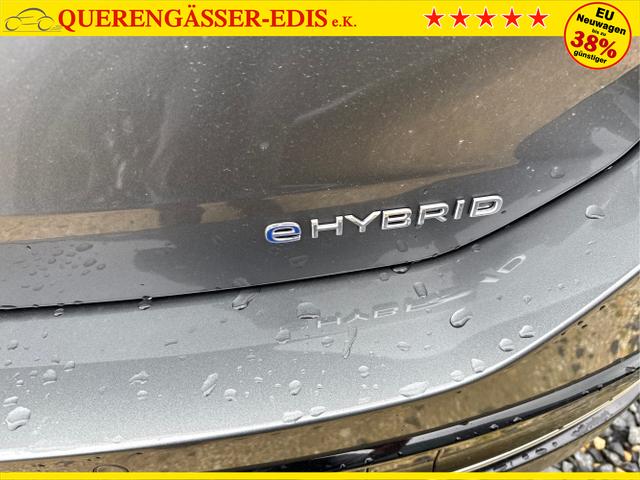Volkswagen / Passat Variant / Weiß / / / 
