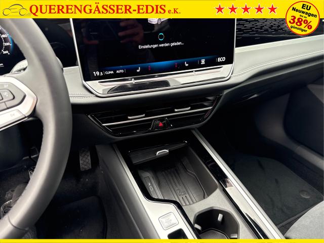 Volkswagen / Passat Variant / Weiß / / / 