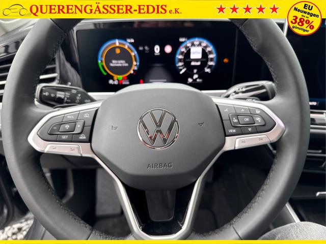 Volkswagen / Passat Variant / Weiß / / / 