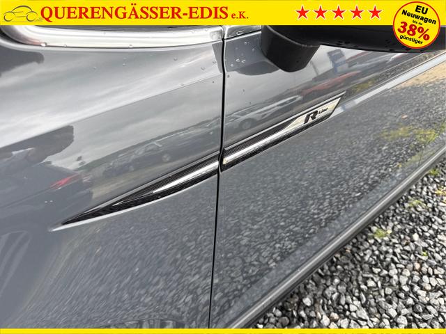 Volkswagen / Touran / Weiß / / / 