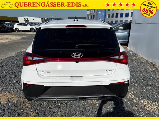 Hyundai / i20 / Weiß / / / 
