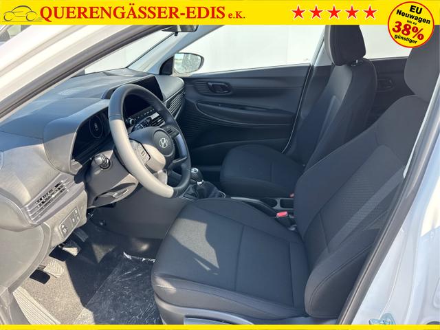 Hyundai / i20 / Weiß / / / 