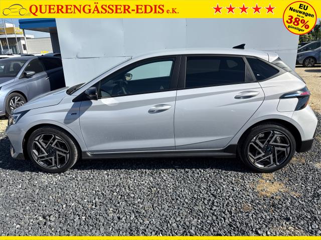 Hyundai / i20 / Weiß / / / 