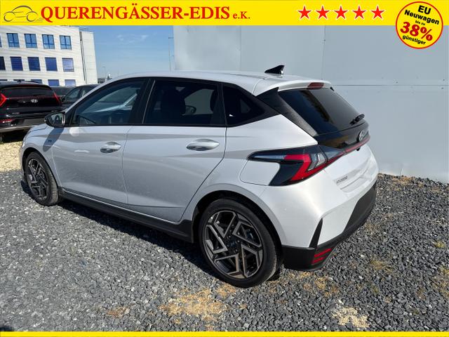 Hyundai / i20 / Weiß / / / 