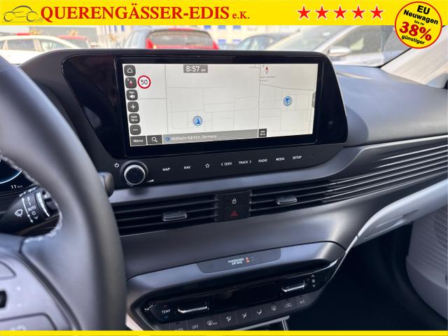Hyundai / i20 / Weiß / / / 