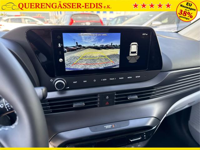 Hyundai / i20 / Weiß / / / 