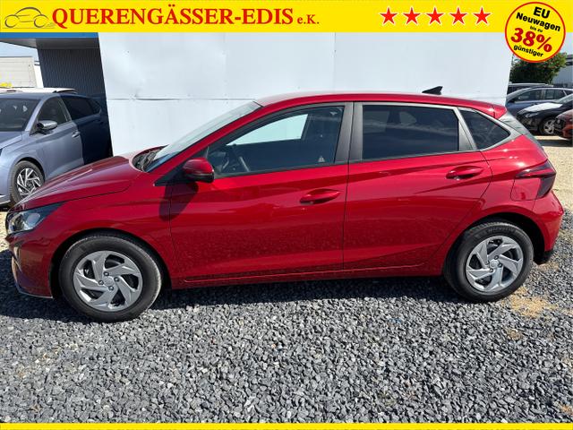 Hyundai / i20 / Weiß / / / 