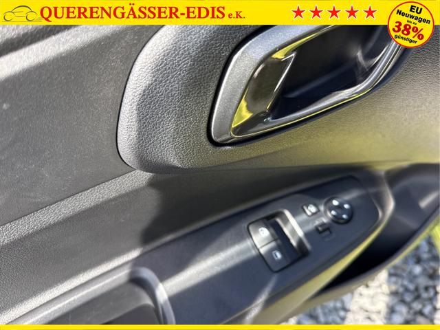 Hyundai / i10 / Weiß / / / 