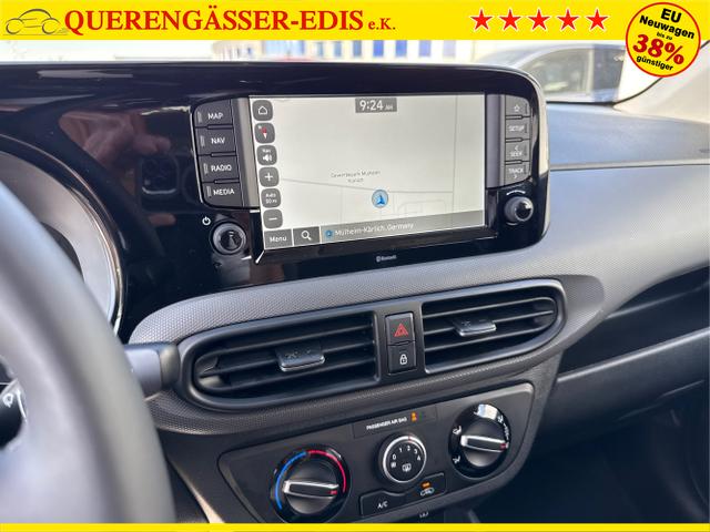 Hyundai / i10 / Weiß / / / 