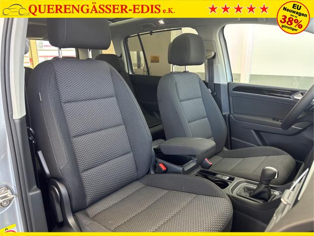 Volkswagen / Touran / / / / 