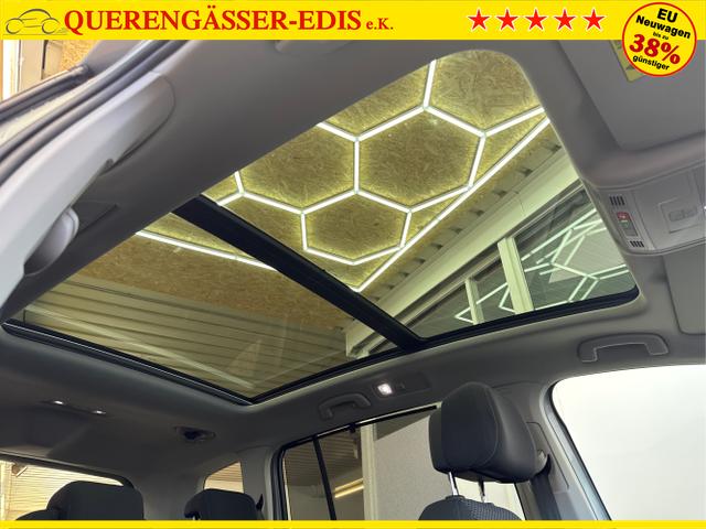 Volkswagen / Touran / / / / 