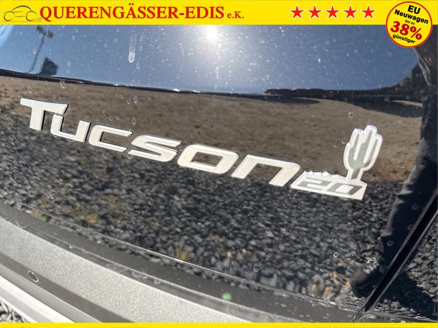 Hyundai / TUCSON FACELIFT / Weiß / / / 