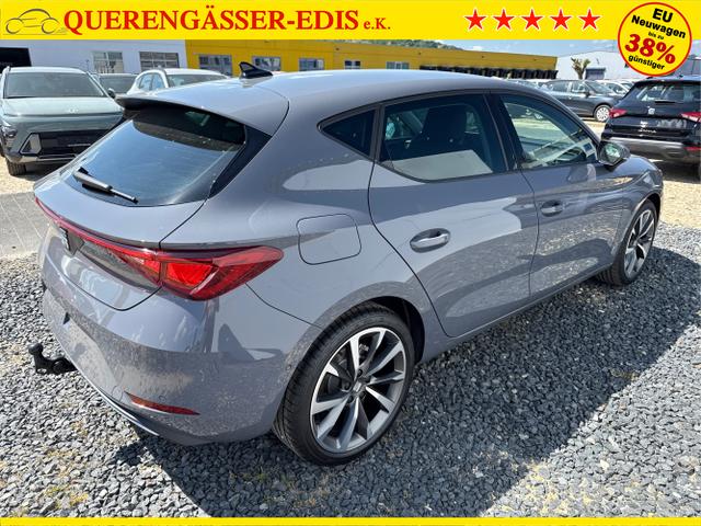 Seat / Leon / Weiß / / / 