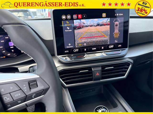 Seat / Leon / Weiß / / / 