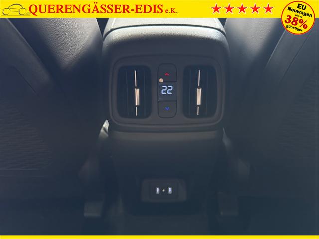 Hyundai / TUCSON FACELIFT / Shimmering Silver R2T / / / DCT 20th Anniversary ACC NAVI PANO KRELL 360 SHZ 