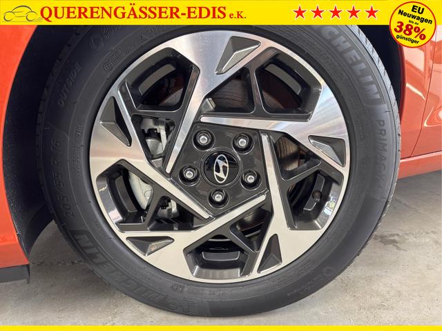 Hyundai / i30 / Orange / / / SHZ NAVI ALU LED RFK PDC
