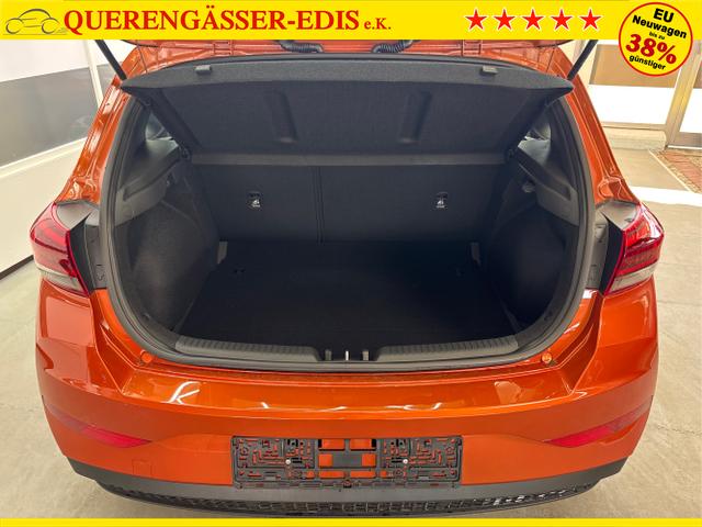 Hyundai / i30 / Orange / / / SHZ NAVI ALU LED RFK PDC