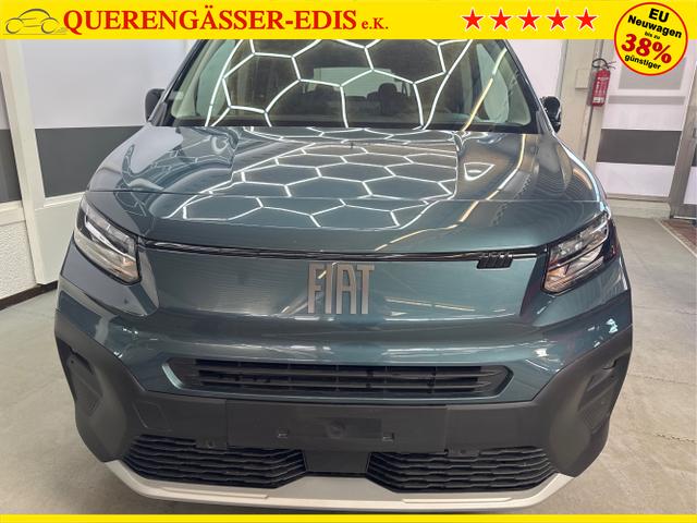 Fiat / Doblò / Blau / / / AUT 7-SITZER STYLE PACK SHZ TOTWINKEL UConnect 