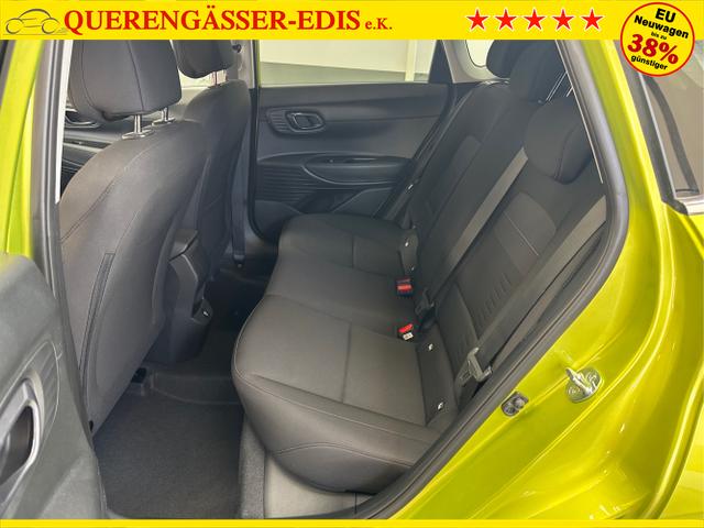 Hyundai / BAYON / Grün / / / NAVI SHZ RFK PDC KLIMAAUTOMATIK Licht/Regensensor