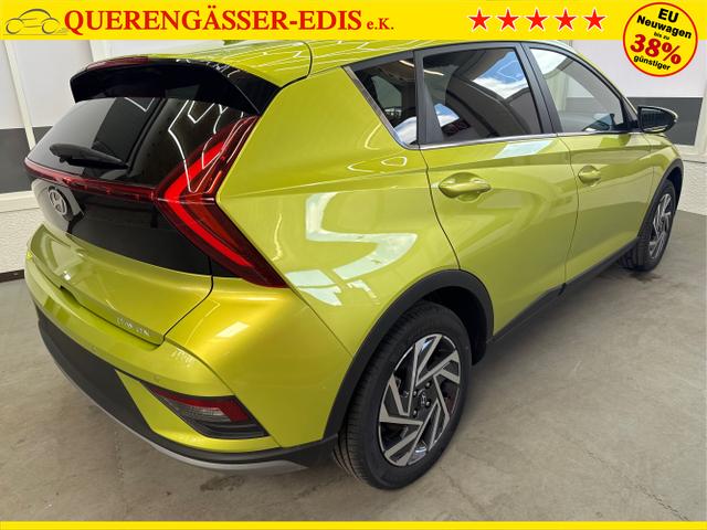 Hyundai / BAYON / Grün / / / NAVI SHZ RFK PDC KLIMAAUTOMATIK Licht/Regensensor