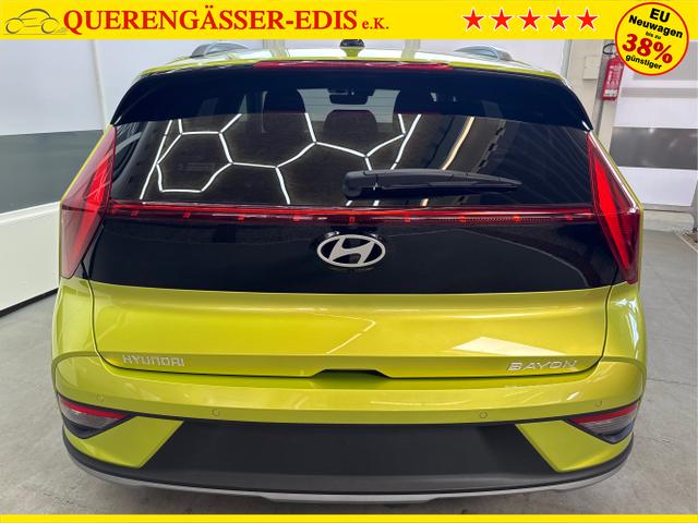 Hyundai / BAYON / Grün / / / NAVI SHZ RFK PDC KLIMAAUTOMATIK Licht/Regensensor