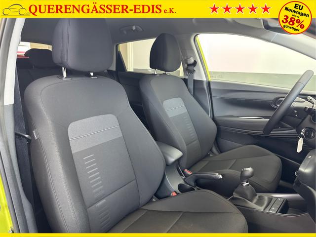 Hyundai / BAYON / Grün / / / NAVI SHZ RFK PDC KLIMAAUTOMATIK Licht/Regensensor