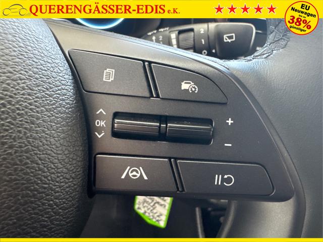 Hyundai / BAYON / Grün / / / NAVI SHZ RFK PDC KLIMAAUTOMATIK Licht/Regensensor