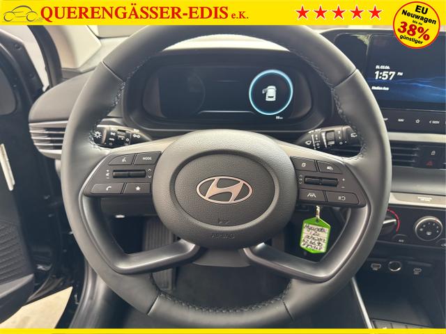 Hyundai / i20 / Schwarz / / / WP NAVI RFK TEMPOMAT