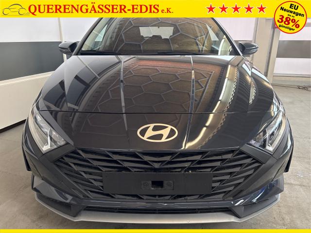 Hyundai / i20 / Grau / / / NAVI RFK TEMPOMAT