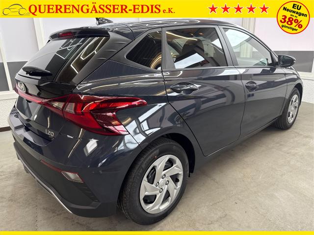 Hyundai / i20 / Grau / / / NAVI RFK TEMPOMAT
