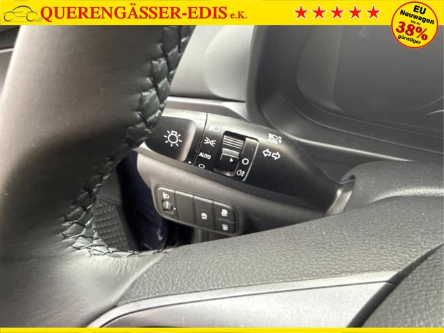 Hyundai / i20 / Grau / / / NAVI RFK TEMPOMAT