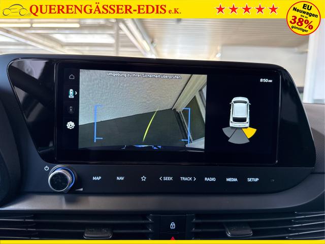 Hyundai / i20 / Schwarz / / / NAVI RFK TEMPOMAT