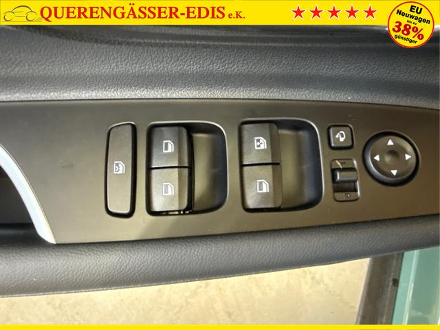 Hyundai / BAYON / Grün / / / NAVI SHZ RFK PDC KLIMAAUTOMATIK