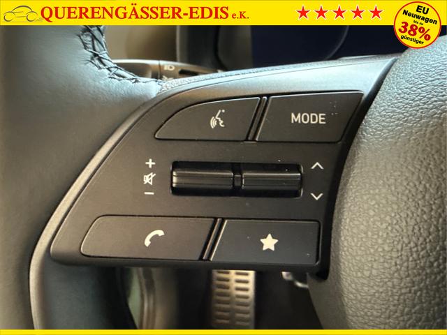Hyundai / BAYON / Grün / / / NAVI SHZ RFK PDC KLIMAAUTOMATIK