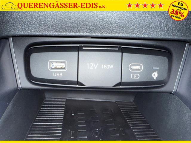 Hyundai / BAYON / Grün / / / NAVI SHZ RFK PDC KLIMAAUTOMATIK