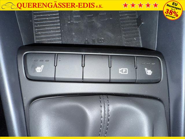 Hyundai / BAYON / Grün / / / NAVI SHZ RFK PDC KLIMAAUTOMATIK