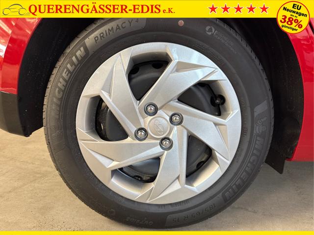 Hyundai / i20 / Rot / / / WP KLIMAAUTOMATIK NAVI RFK TEMPOMAT