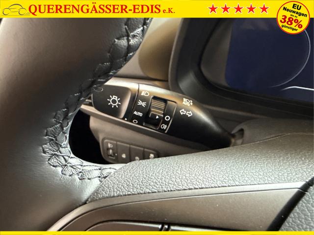 Hyundai / BAYON / Schwarz / / / NAVI SHZ RFK PDC KLIMAAUTOMATIK Licht/Regensensor