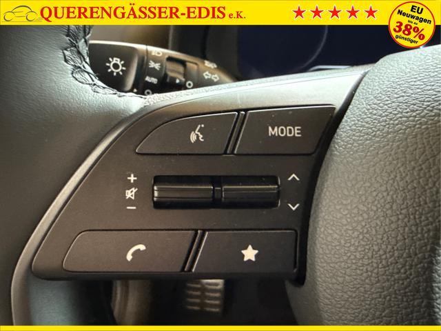 Hyundai / BAYON / Schwarz / / / NAVI SHZ RFK PDC KLIMAAUTOMATIK Licht/Regensensor