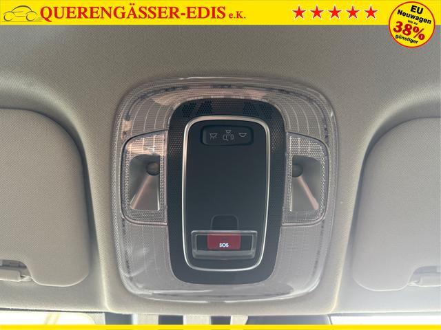 Hyundai / BAYON / Schwarz / / / NAVI SHZ RFK PDC KLIMAAUTOMATIK Licht/Regensensor