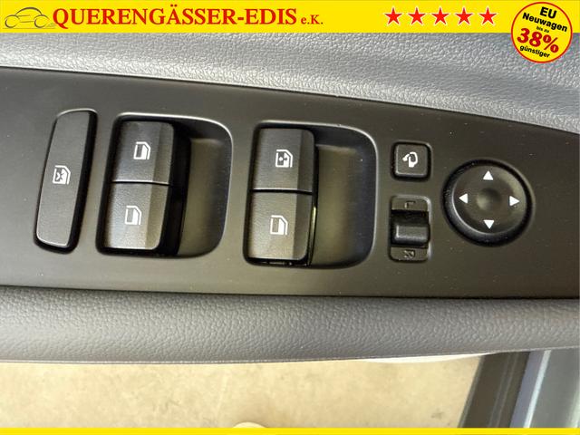 Hyundai / BAYON / Blau / / / DCT ACC SmartSense PLUS NAVI SHZ RFK PDC KLIMAAUTOMATIK