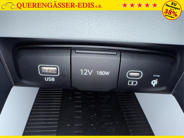 Hyundai / BAYON / Blau / / / DCT ACC SmartSense PLUS NAVI SHZ RFK PDC KLIMAAUTOMATIK