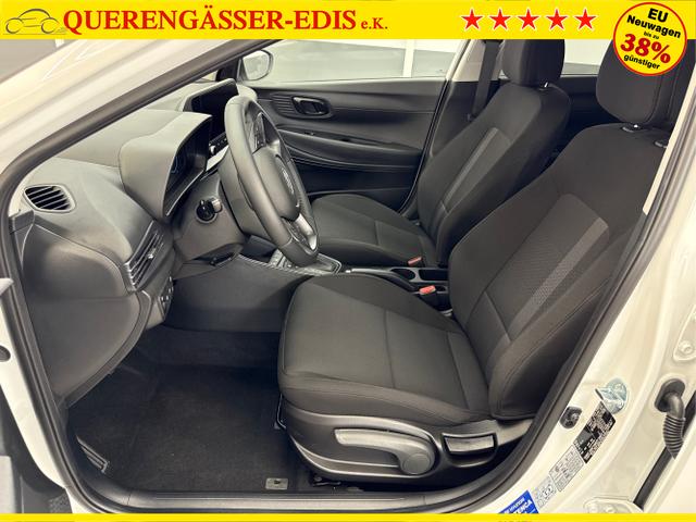 Hyundai / i20 / Weiß / / / DCT WP KLIMAAUTOMATIK NAVI RFK TEMPOMAT